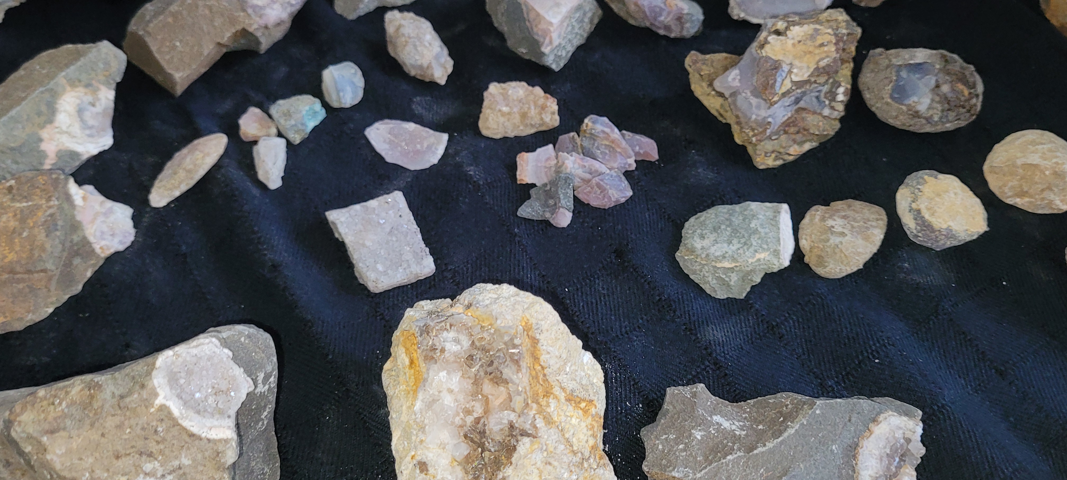 1761651556-20251028_120345.jpg 1761651556-20251028_120345.jpg