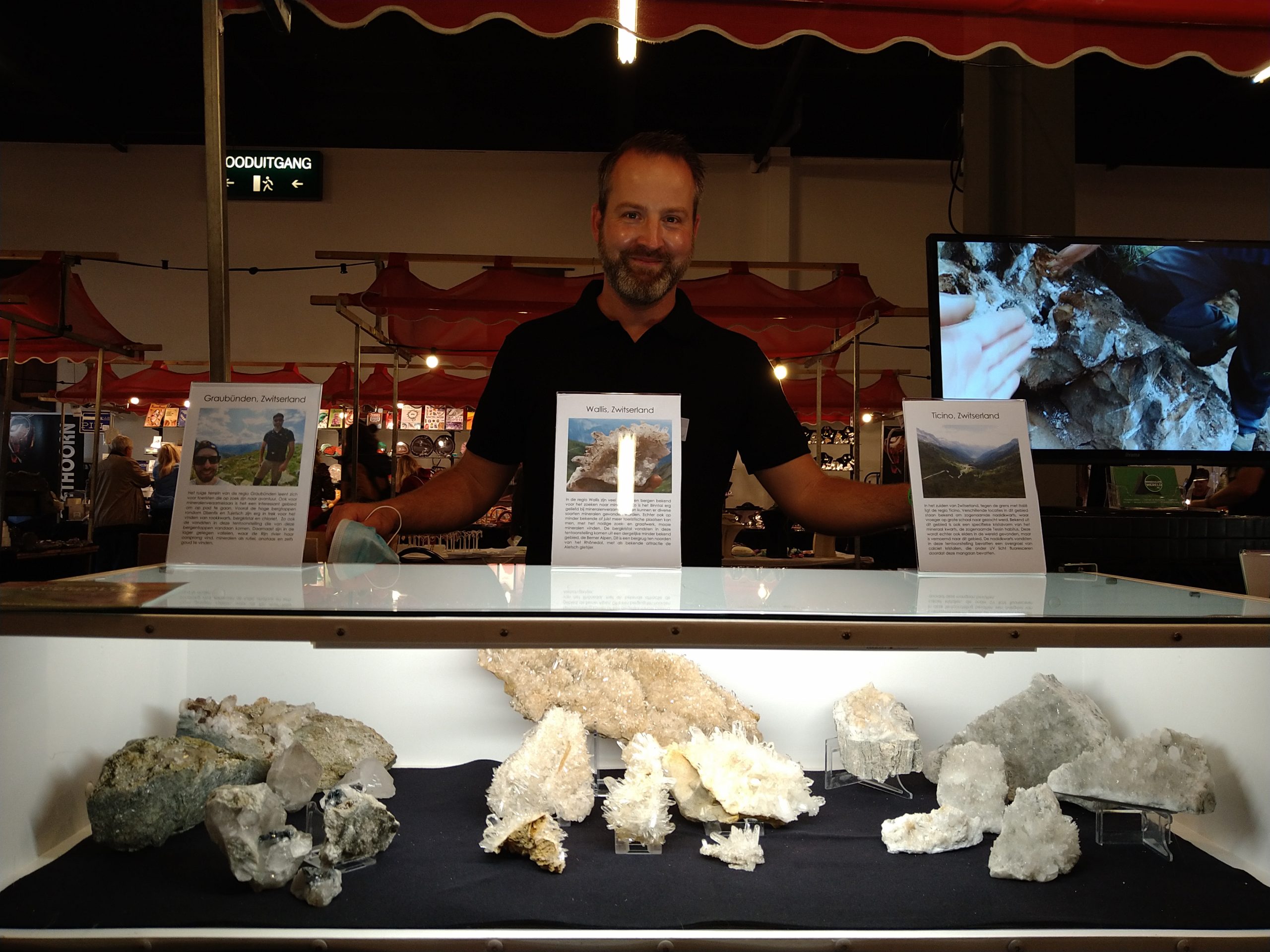 Kristallen edelstenen mineralen beurs Rijswijk