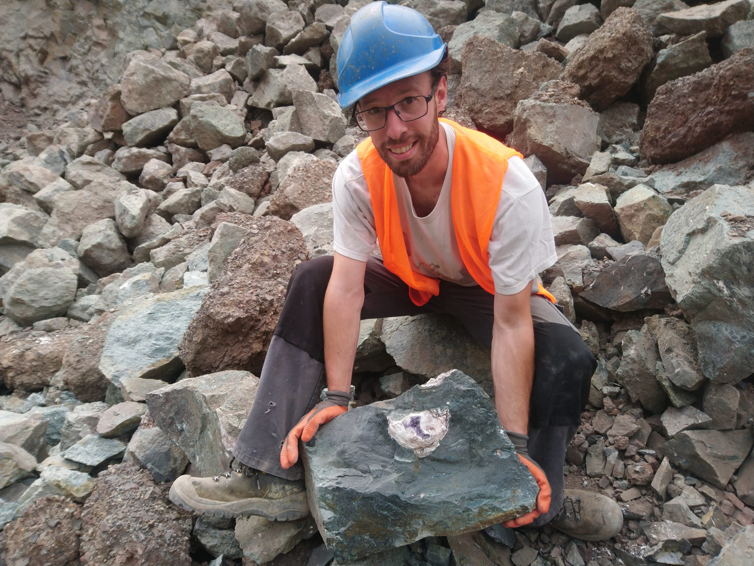 Mineralenwereld - Alles over kristallen edelstenen mineralen vind je hier!